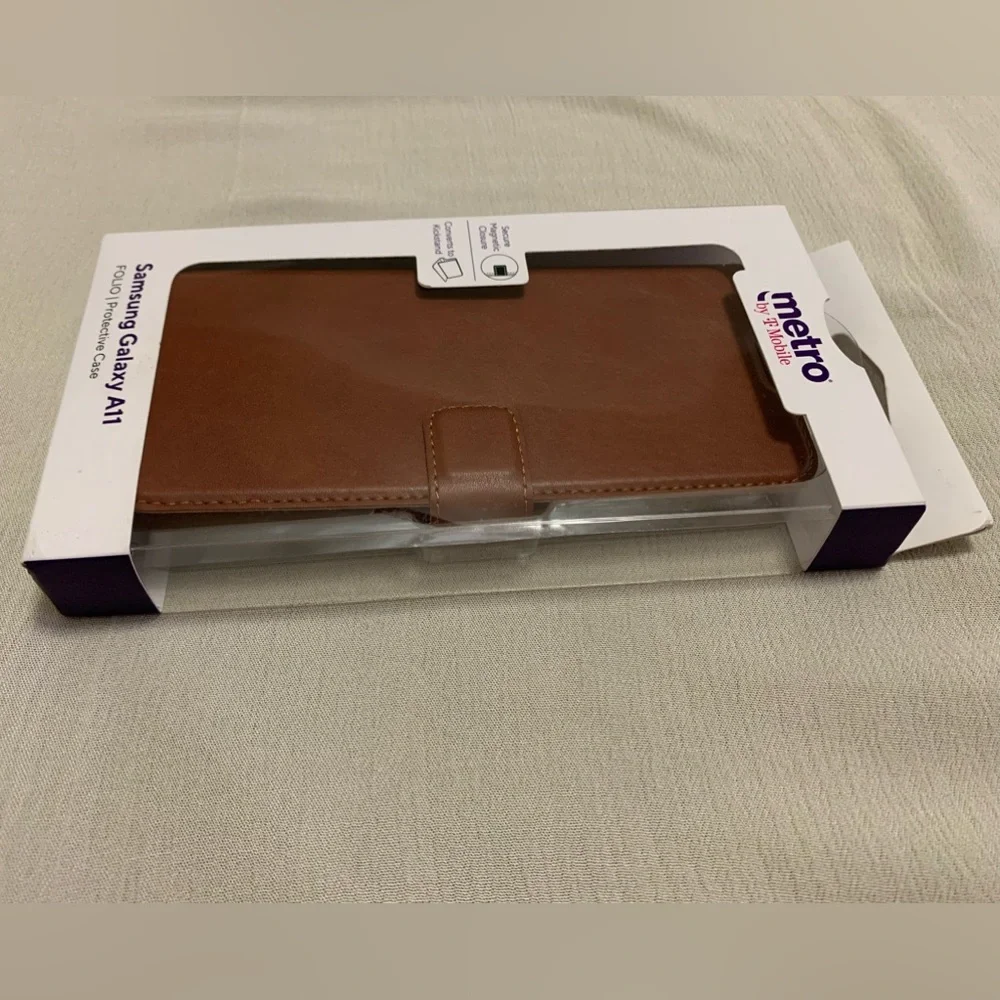 Samsung Galaxy A11 FOLIO | Protective Case Metro by T-Mobile